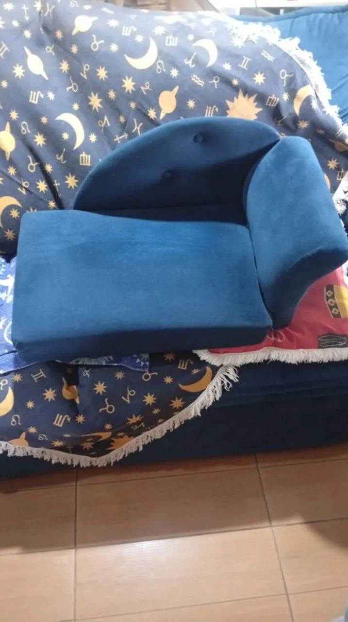 Sofá divã 