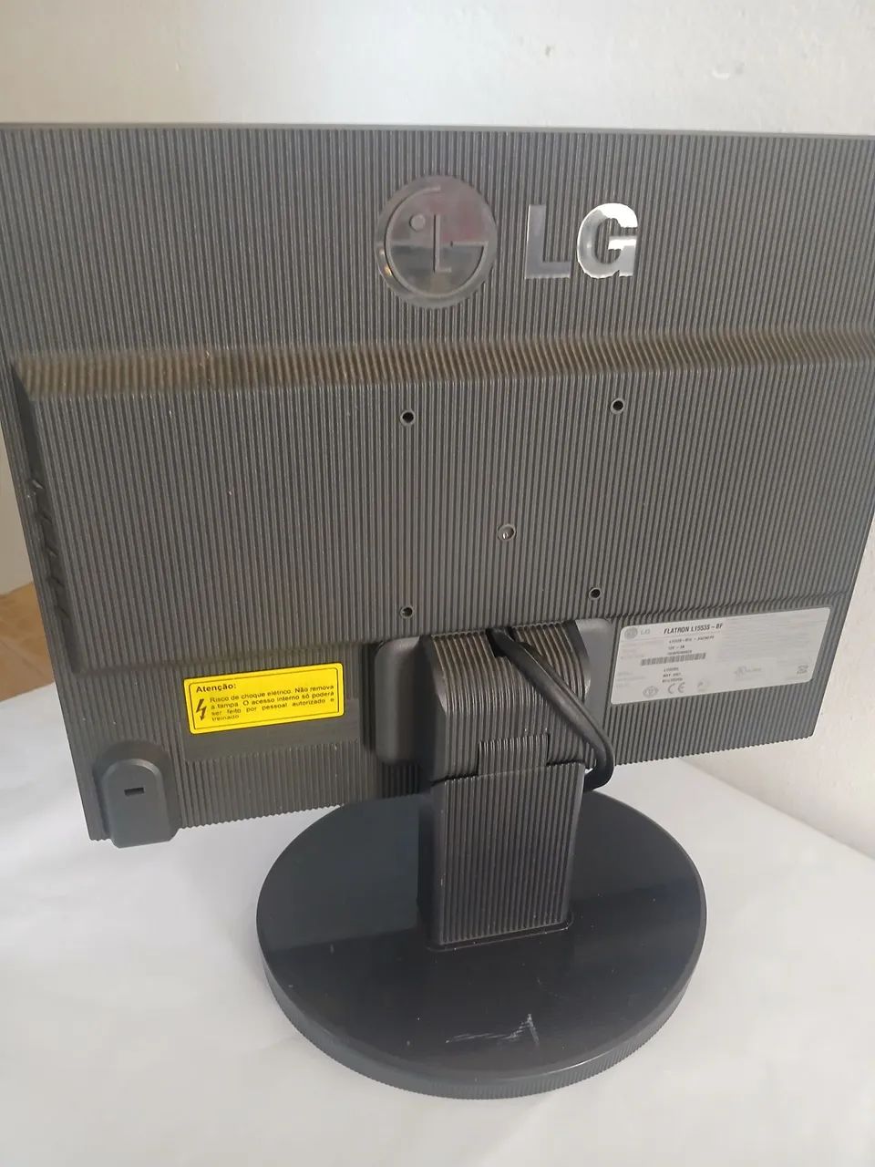 Monitor LG Flatron 15 polegadas<br> - Foto 3