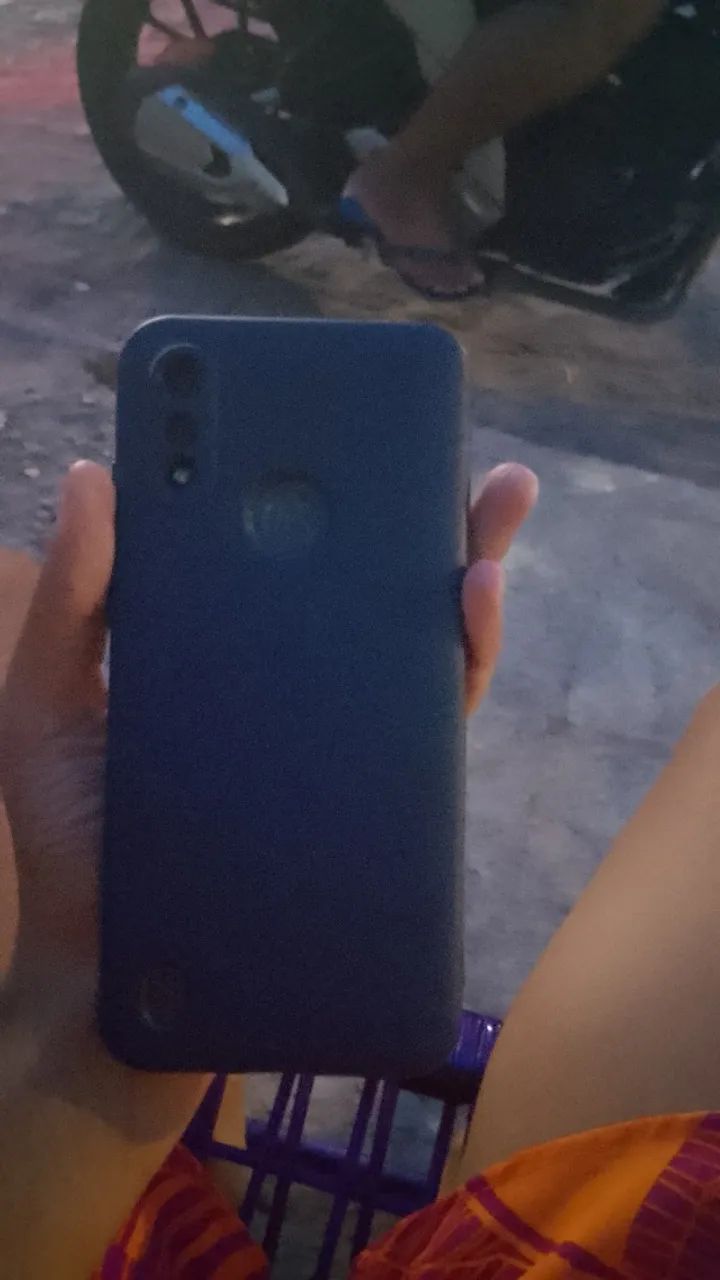 Celular moto e6 - Foto 3