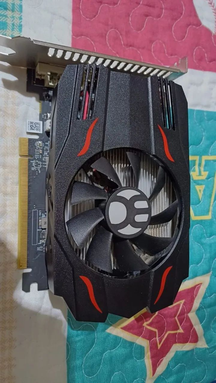 Placa de video rx560 de 4gb de vram e uma fan da bluecase - Foto 5