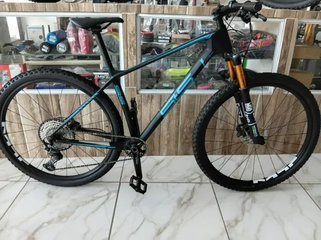 Bicicleta Mtb Carbono 12V Hidraúlica