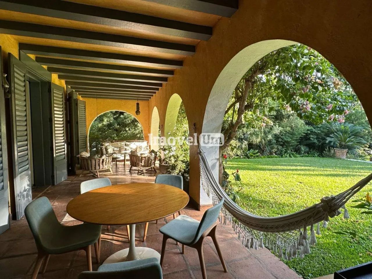 Chácara Flora | Chácara 5 quartos, sendo 2 suites