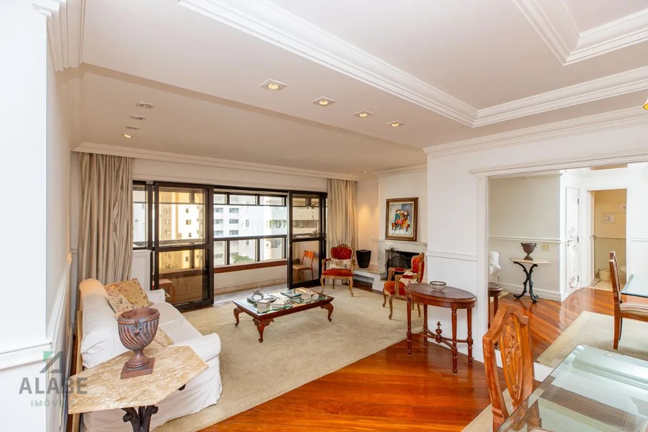 Apartamento para venda em Moema com 4 quartos, sendo 3 suítes, 155m² - Foto 3