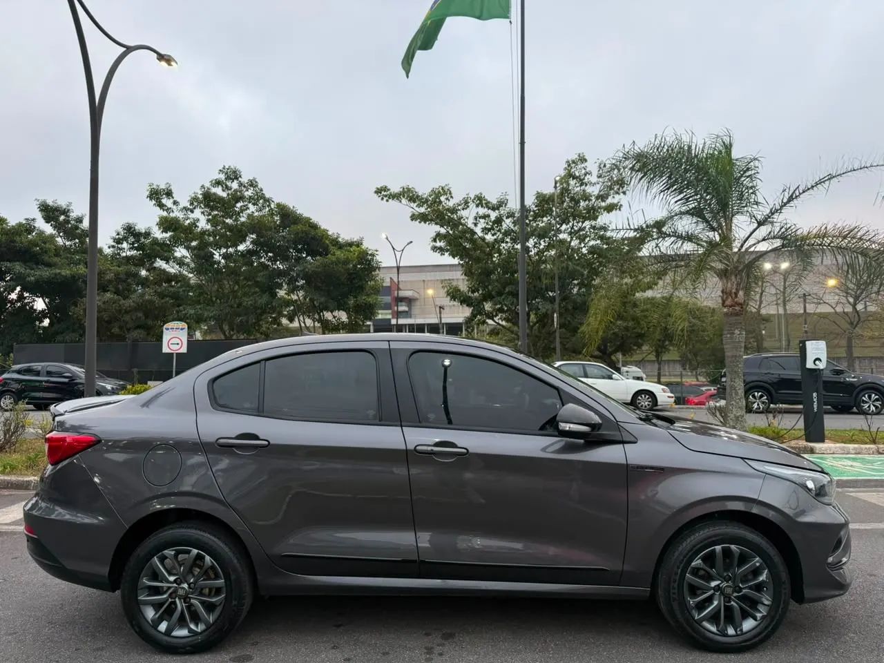 Fiat Cronos Drive 1.3 8V Flex 2022 - Foto 5