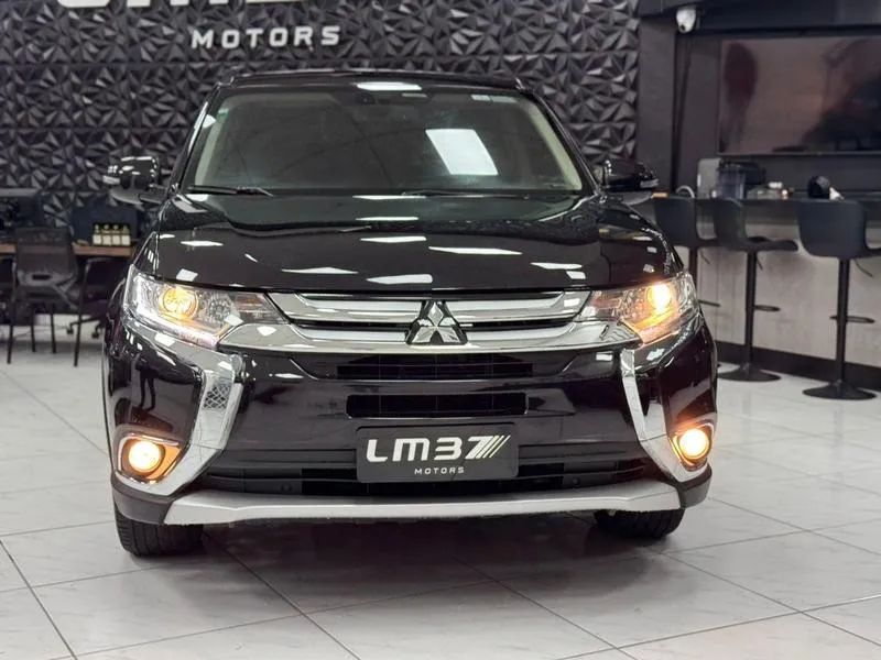 Mitsubishi Outlander 2.0 16V 160cv Aut. 2016 - Foto 2