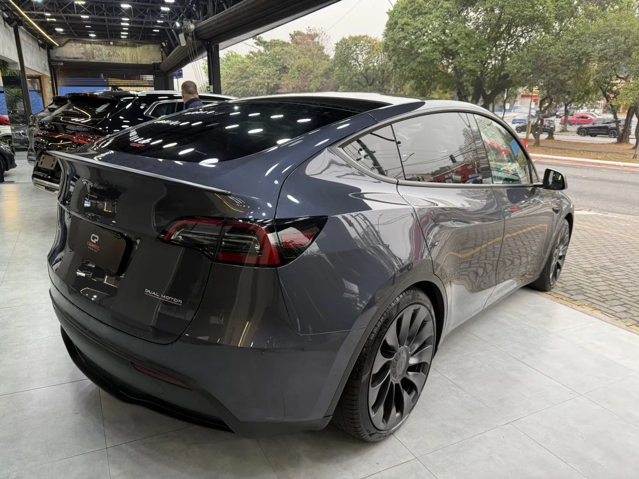 Tesla Model Y Performance, foto 6 de 20