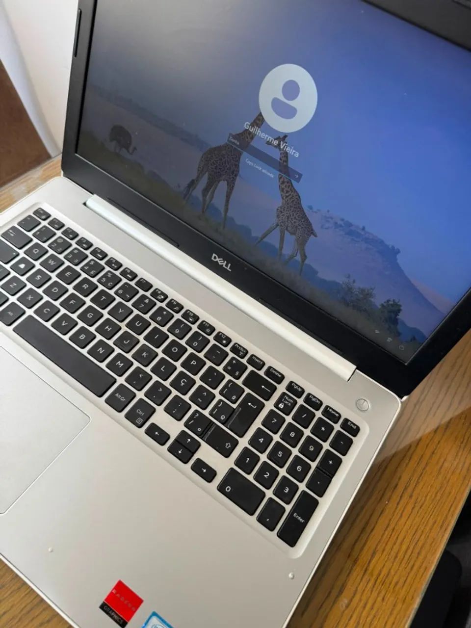 Notebook Dell Inspiron 15 5570 - Foto 2