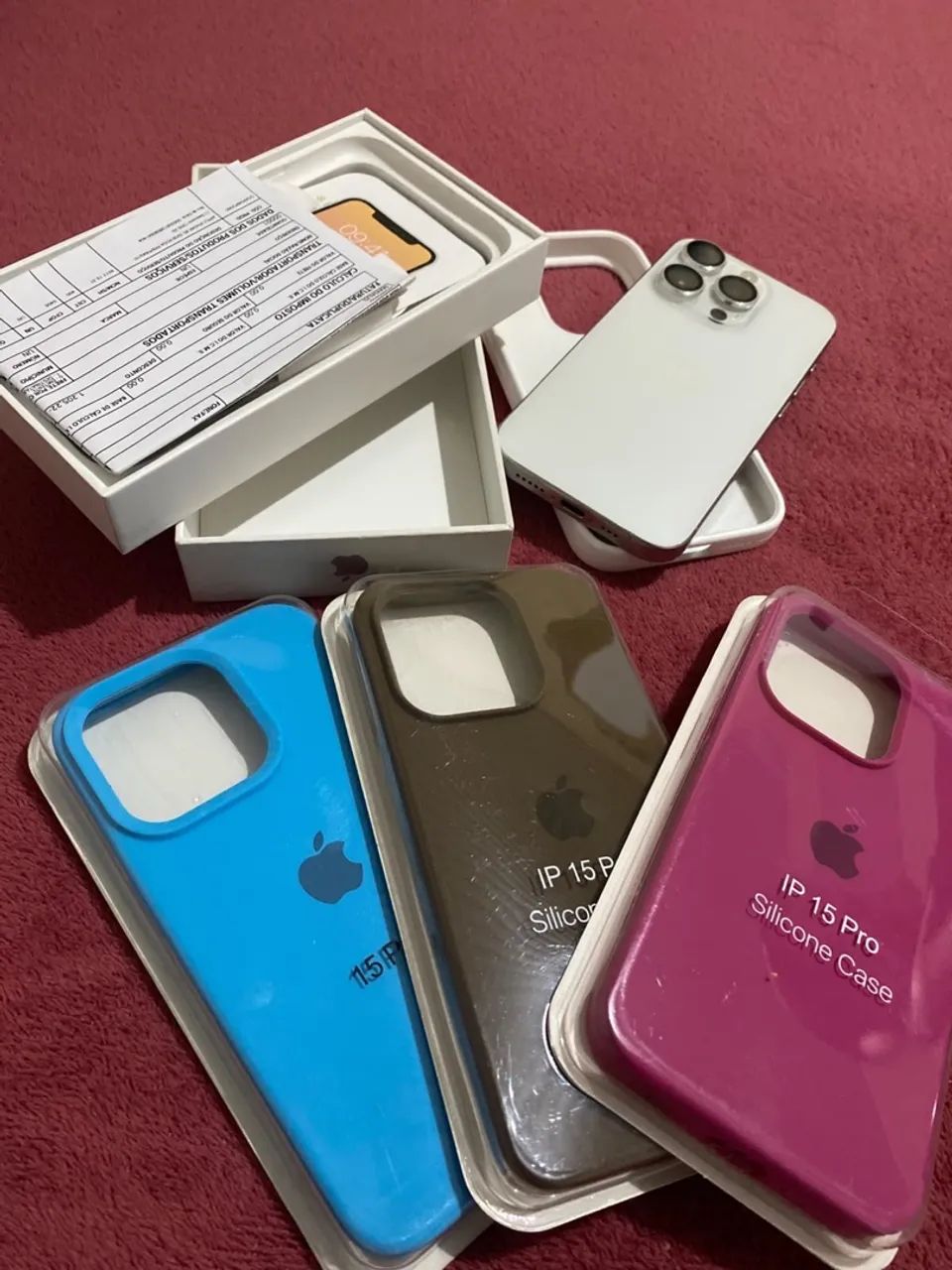 iPhone 15 pro 256 gigas 