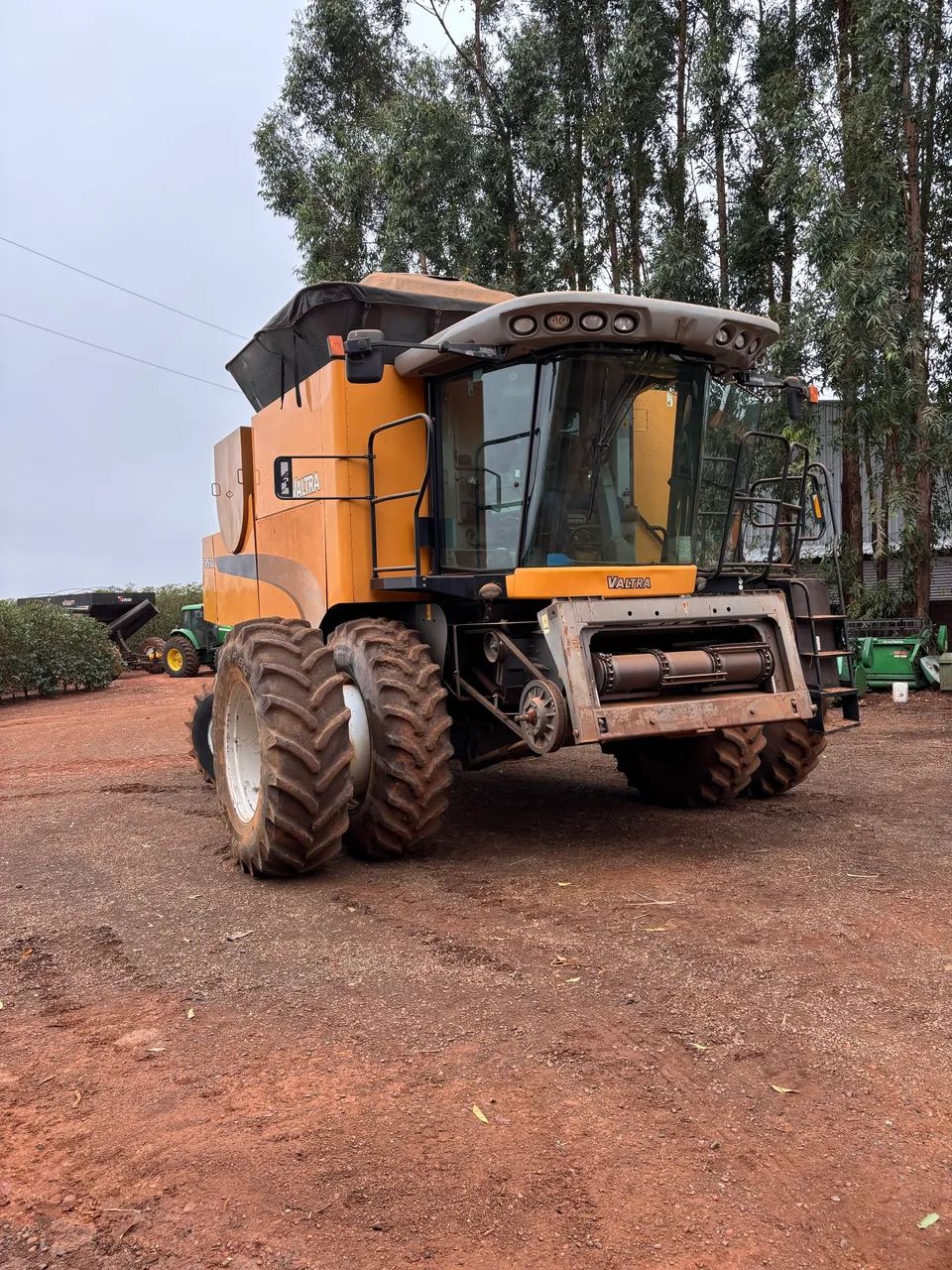 COLHEITADEIRA VALTRA BC7500 - Foto 2