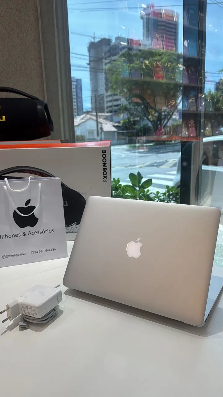MacBook Air 2017 i5 8/256 - Foto 2