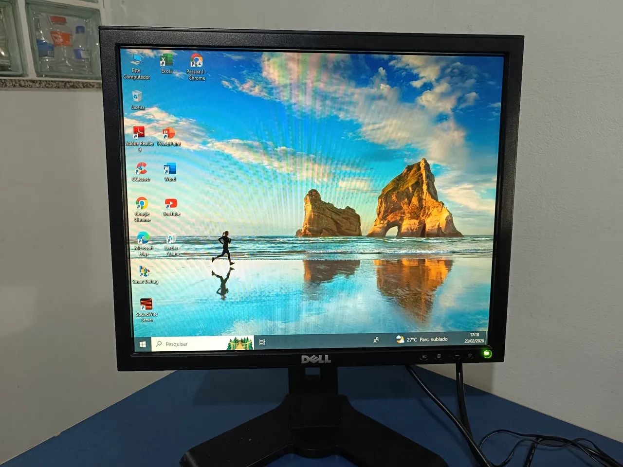 Monitor Dell 20" tela giratória c/ajuste de altura 