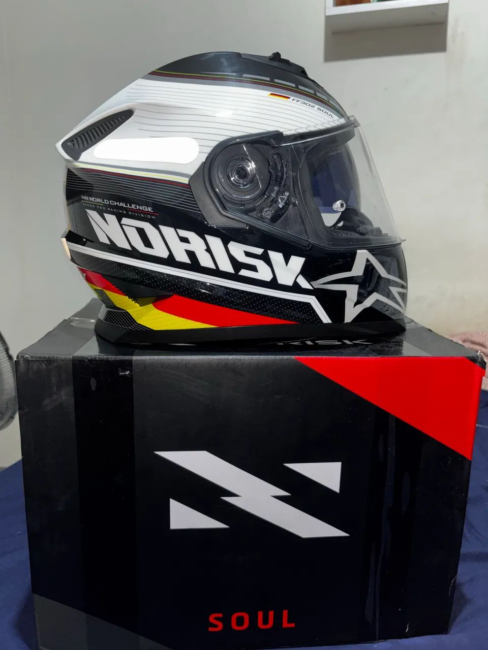 Capacete norisk Alemanhã - Acessórios - Tambay, Bayeux 1501846167