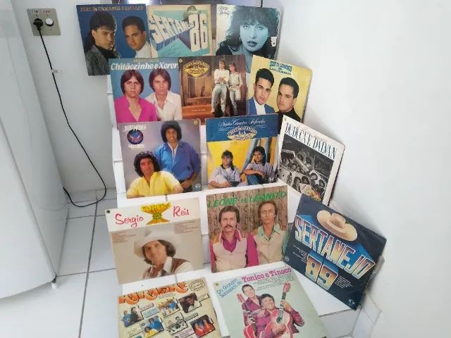 Máquina de escrever, fax e discos variados - Foto 5