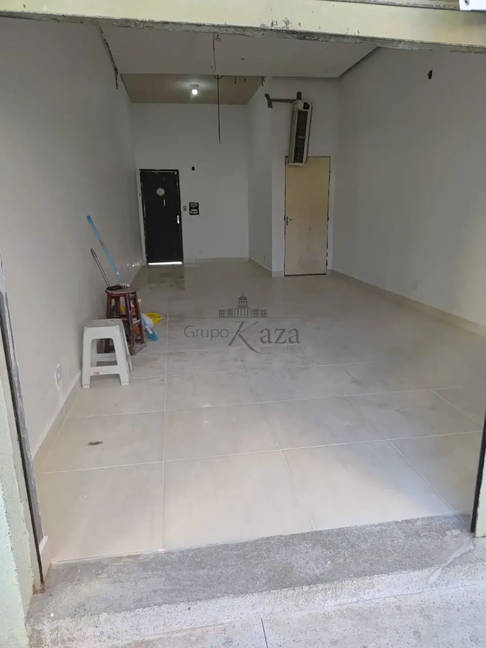 Sala Comercial - Edifício New Port - Floradas de São José - 50m²