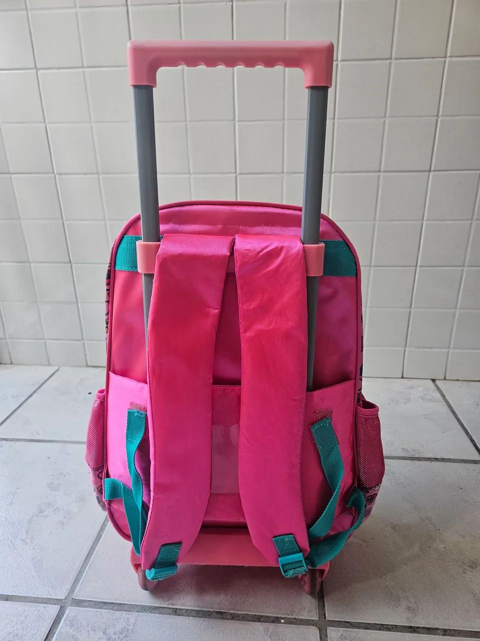 Mochila escolar com rodinhas  - Foto 4