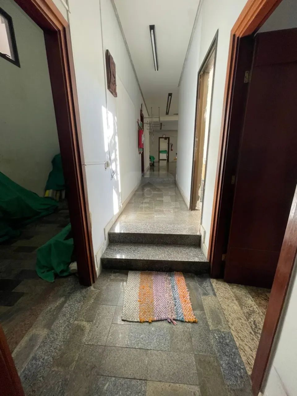 CASA COMERCIAL PARA LOCAÇÃO BAIRRO CENTRO - Foto 5