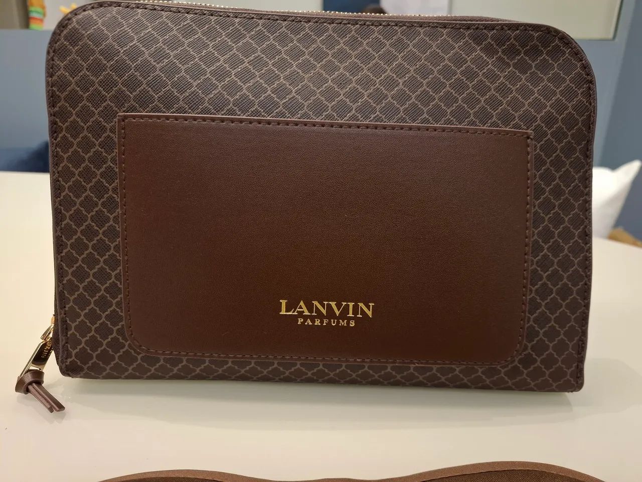 Nécessaire marrom Lanvin Parfums  - Foto 2