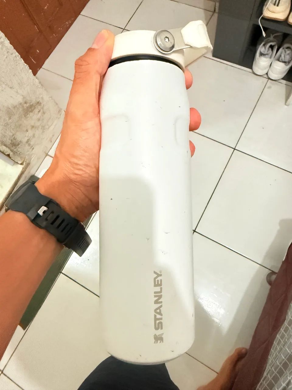 Garrafa Stanley 710ml  - Foto 4