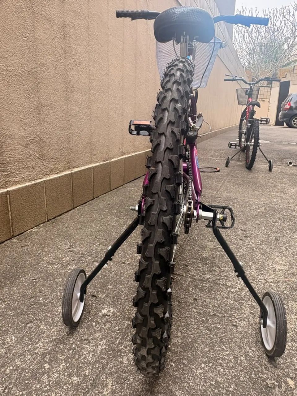 Bicicleta Wendy quase nunca usada  - Foto 2