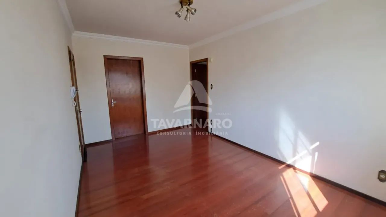 Apartamento Padrão em Ponta Grossa - Foto 2