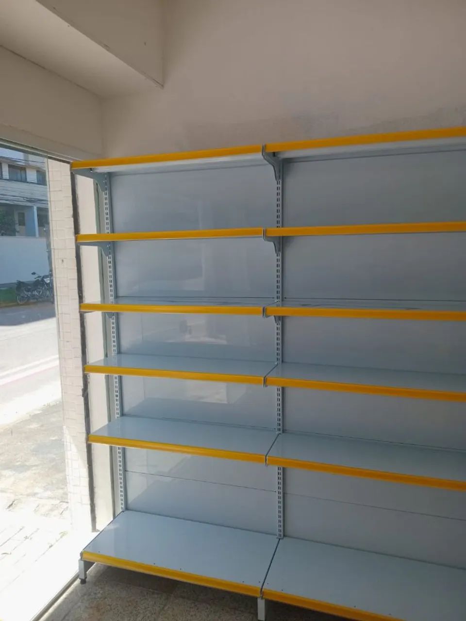 Gôndolas de Parede. 1,70 ctm - Foto 2