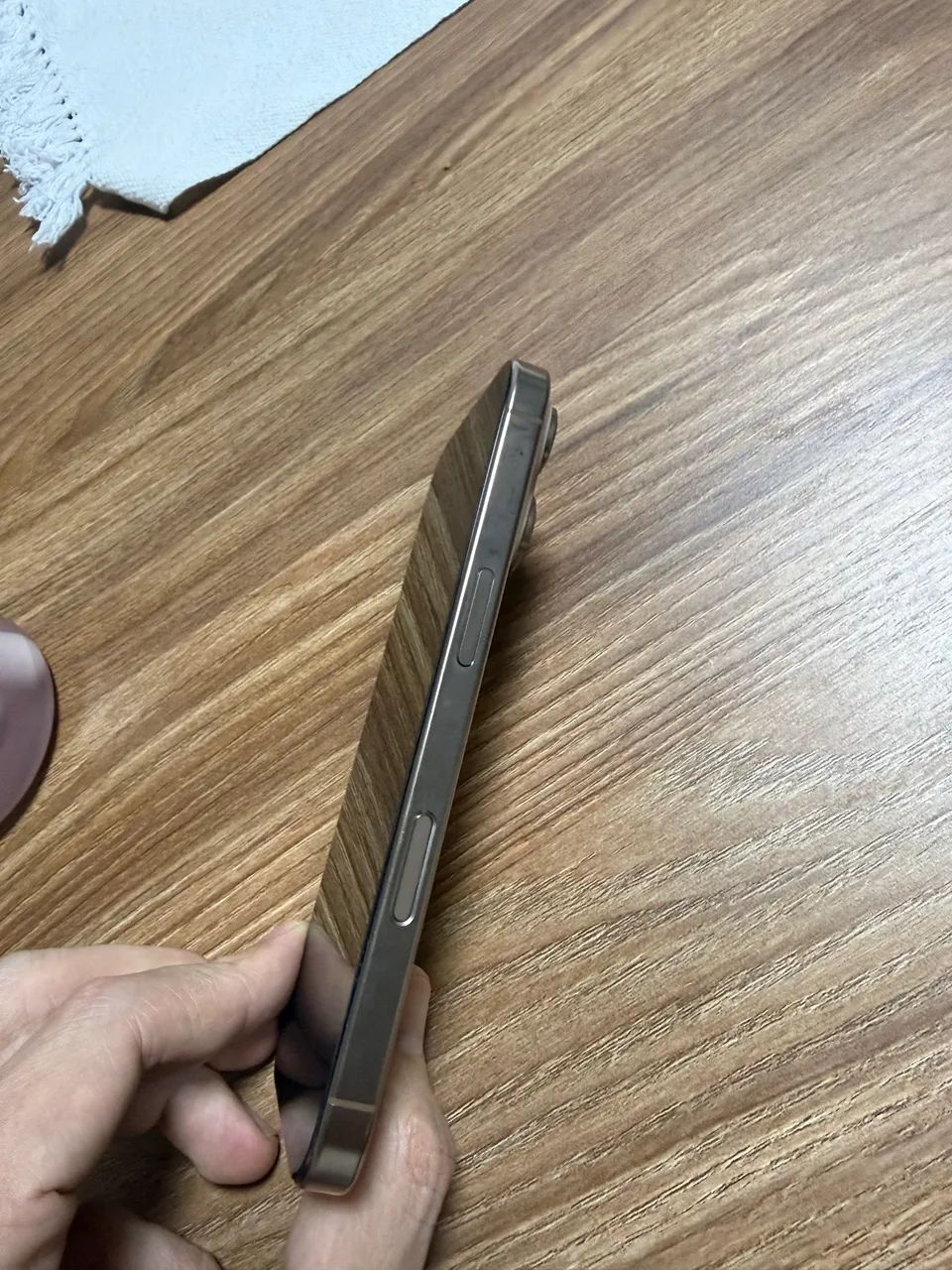 iPhone 16 pro 256g - Foto 4