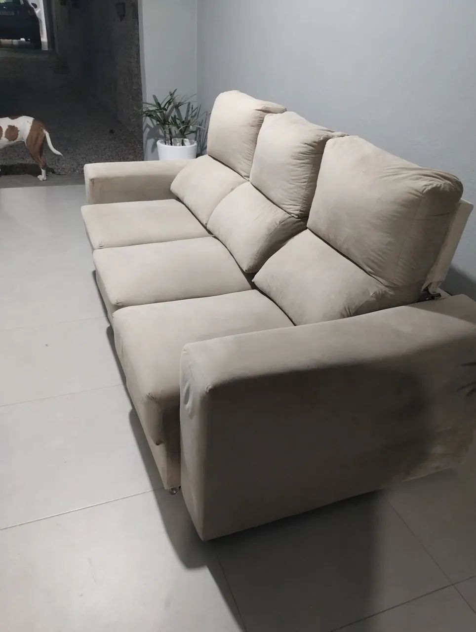 Sofá retrátil e reclinável 3 lugares entrego ler anúncio  - Foto 2