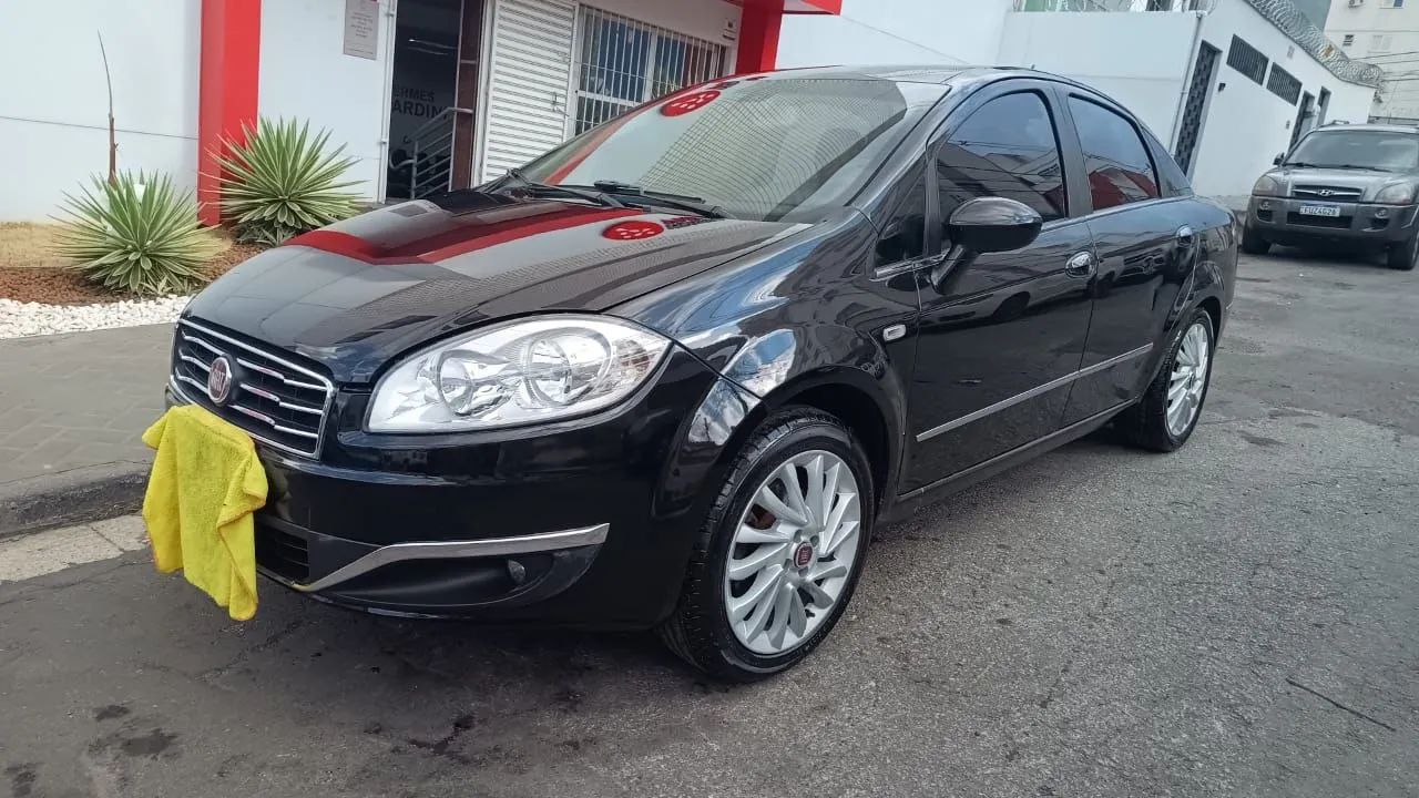 Fiat Linea Absolute 1.9/1.8 Flex Dualogic 4P 2016