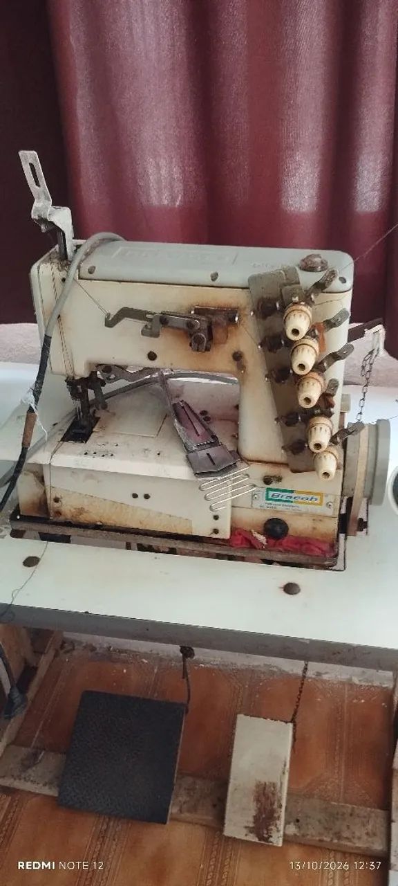 Máquina Reta industrial 