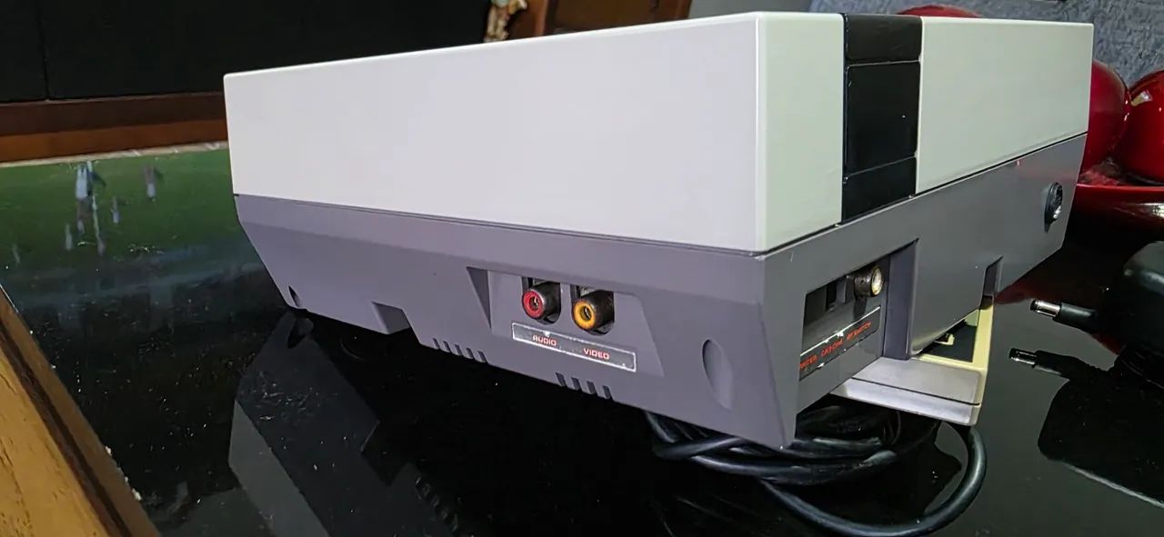 NES/Nintendinho - NTSC - Placa OpenTendo + LavaKit/RGB + Cabos e controle - Foto 3