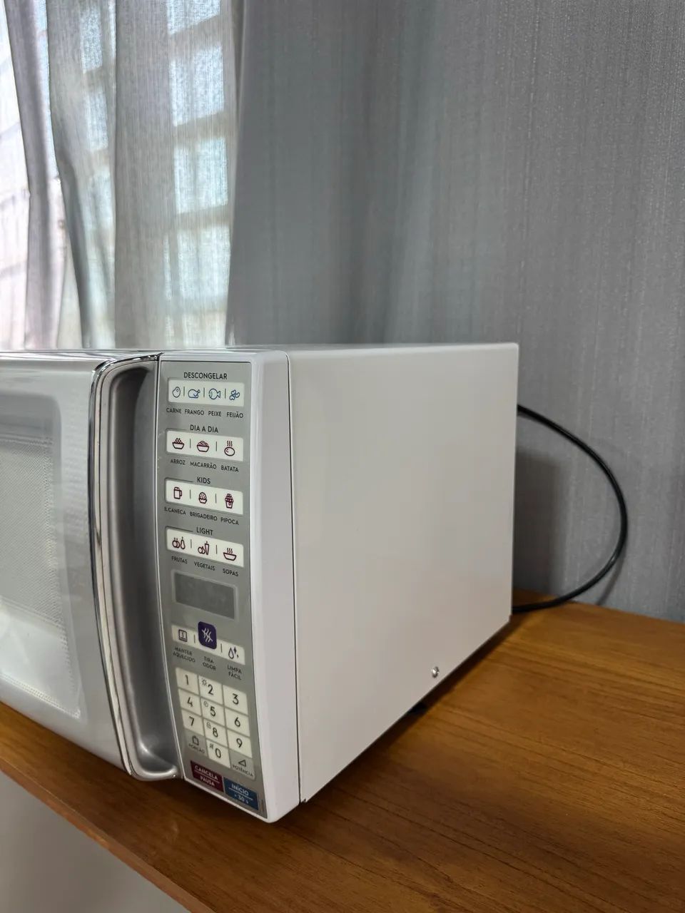 Microondas Electrolux 34L Conservado  - Foto 3