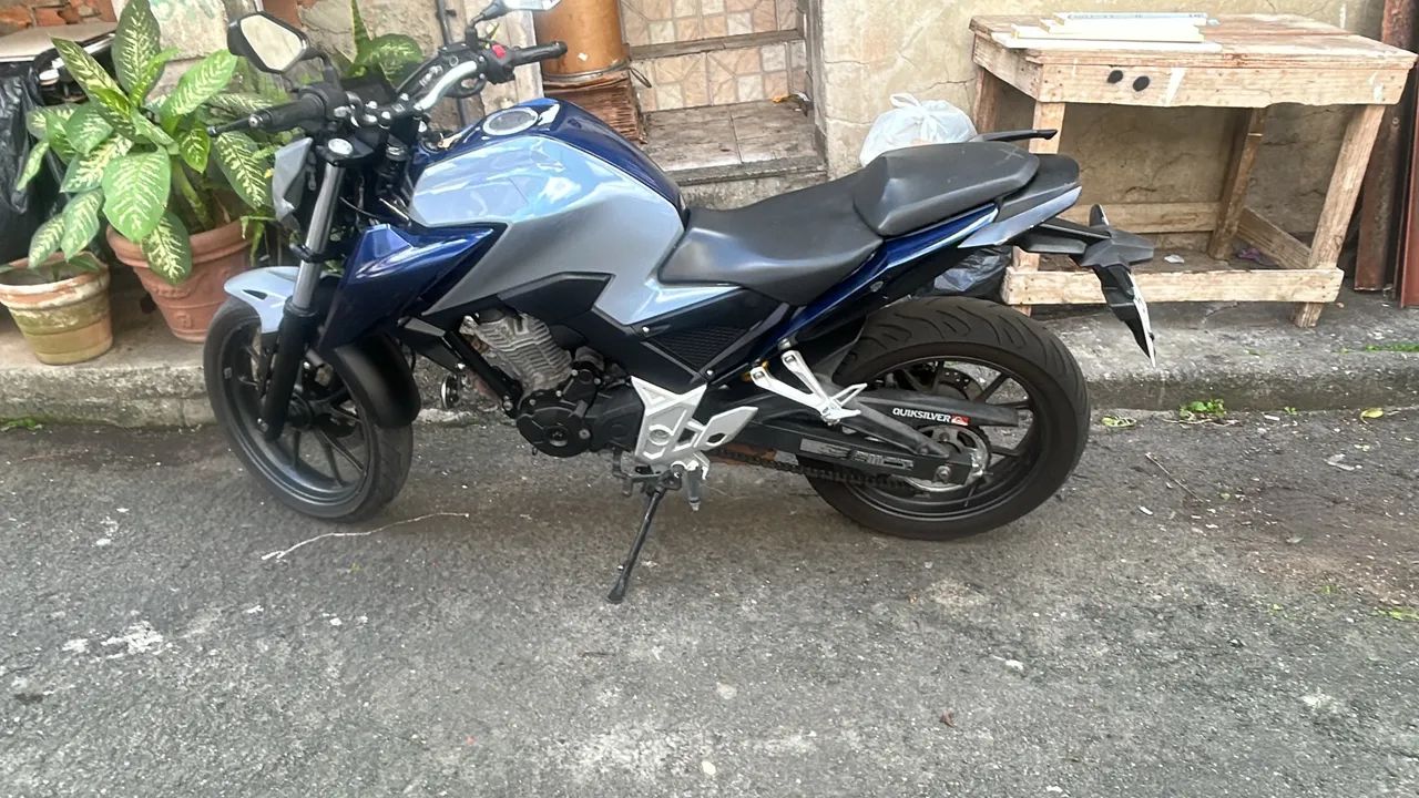 Cb300f  - Foto 2