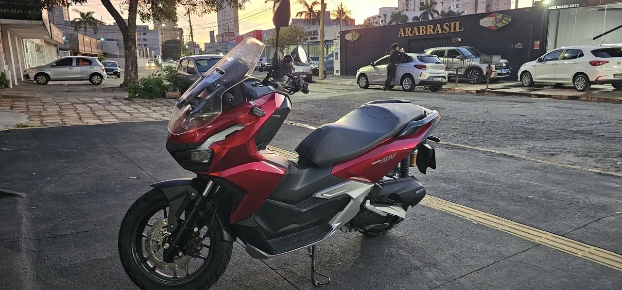 Honda adv 160 