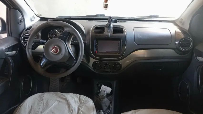 Fiat Grand Siena Grand Siena ATTRAC. 1.4 EVO F.Flex 8V 2013