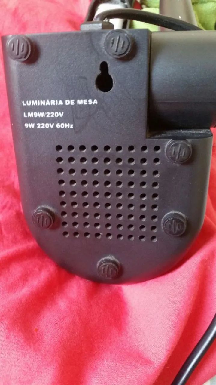 Luminária de mesa 220v  - Foto 2