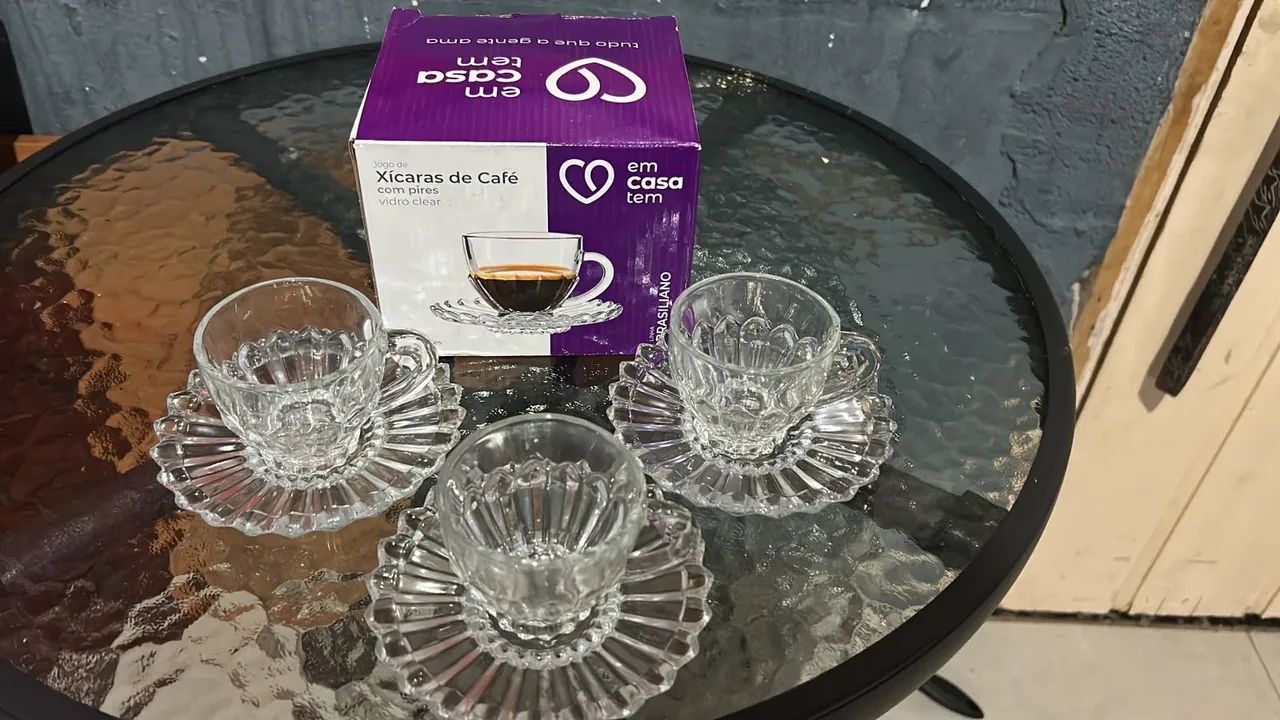 Kit com 3 xícaras de café e 3 pires  - Foto 2