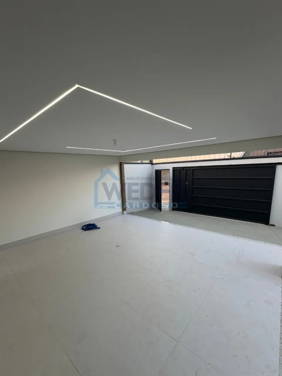 ? Casa moderna com acabamento excelente e financiável no Setor Waldir Lins. - Foto 2