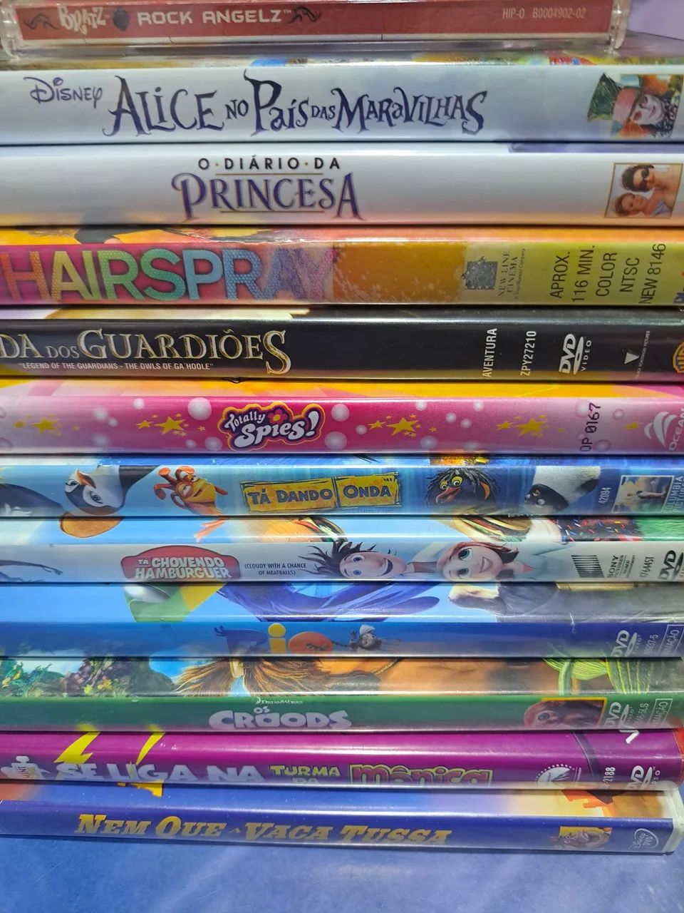 Dvds 11 escolhidos + 1 CD Bratz Rock Angels - Foto 2