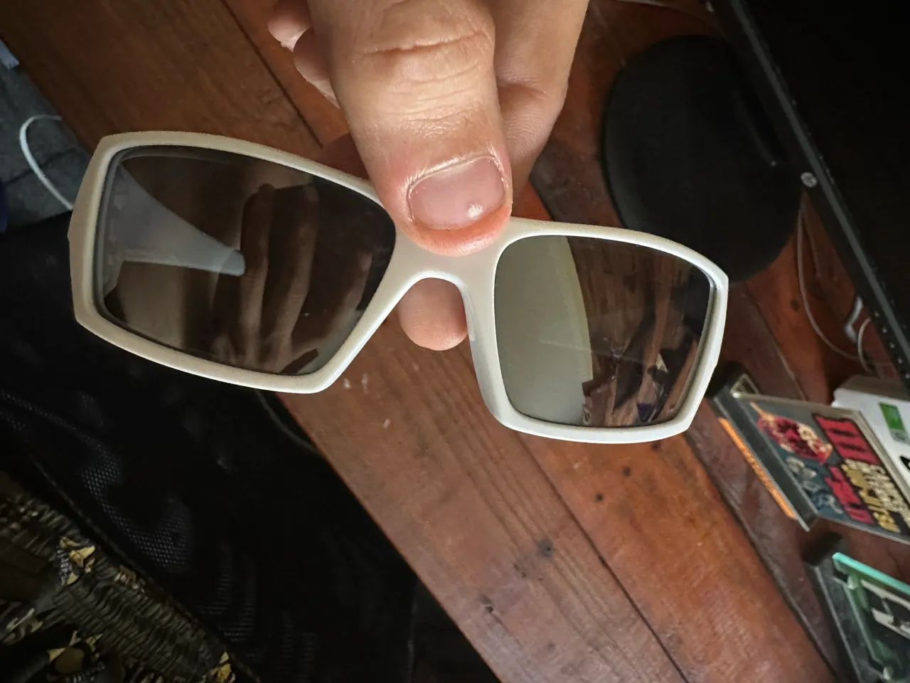 Vendo OAKLEY GASCAN WHITE  - Foto 2