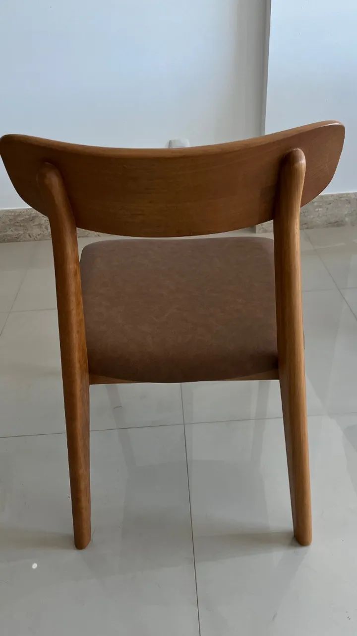 Mesa de Jantar + Cadeiras - Foto 3