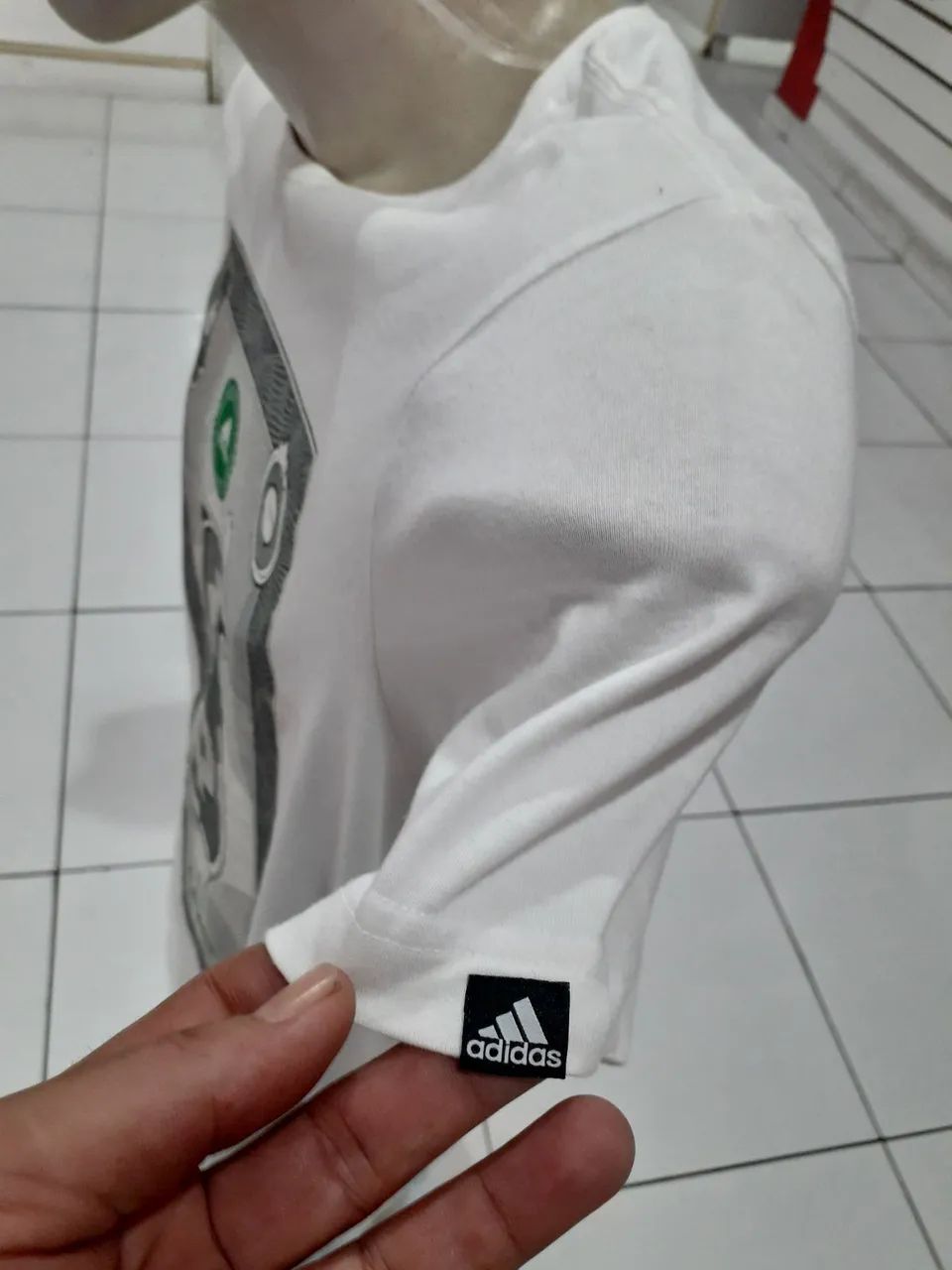 CAMISETA ADIDAS BARRICADE ZERADA - Foto 4