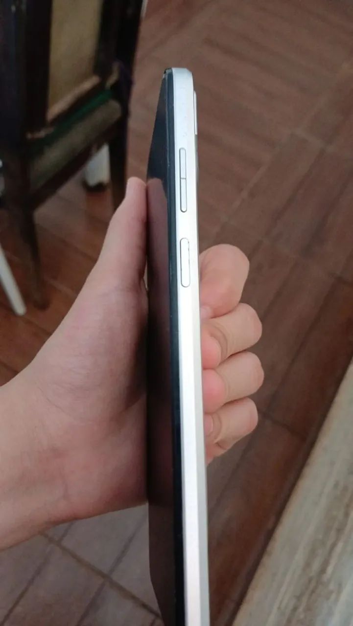 Vendo celular Motorola E 22 - Foto 3