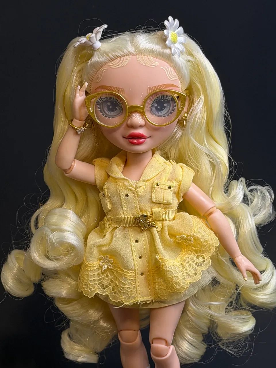 RAINBOW HIGH - Series 4 - Delilah Fields - Foto 3
