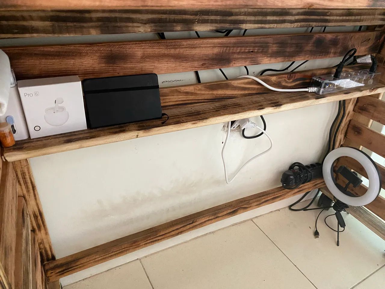 Mesa de madeira rústica 65570169743491124