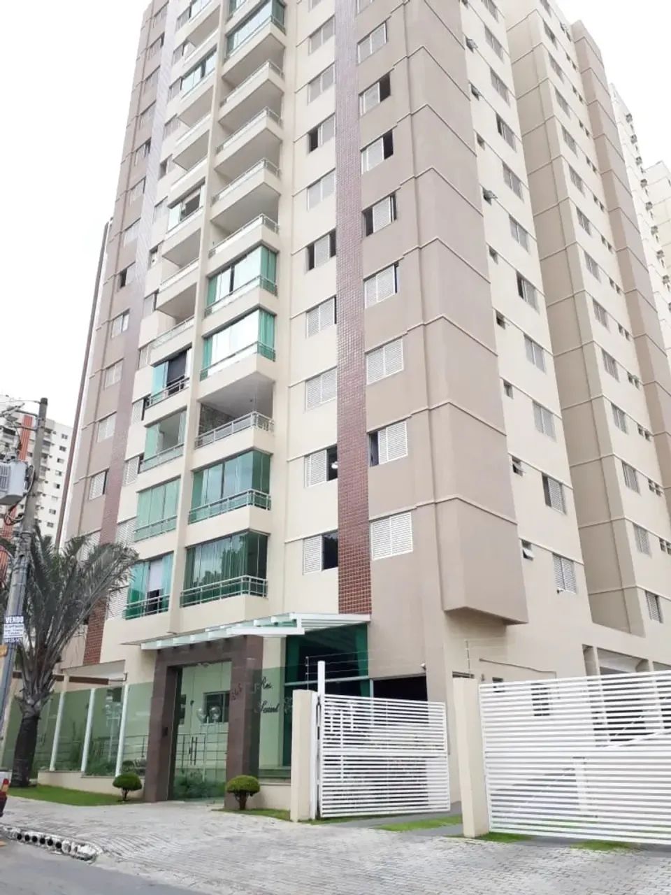 ALUGA  APARTAMENTO 3/4 COM SUÍTE  SETOR BELA VISTA