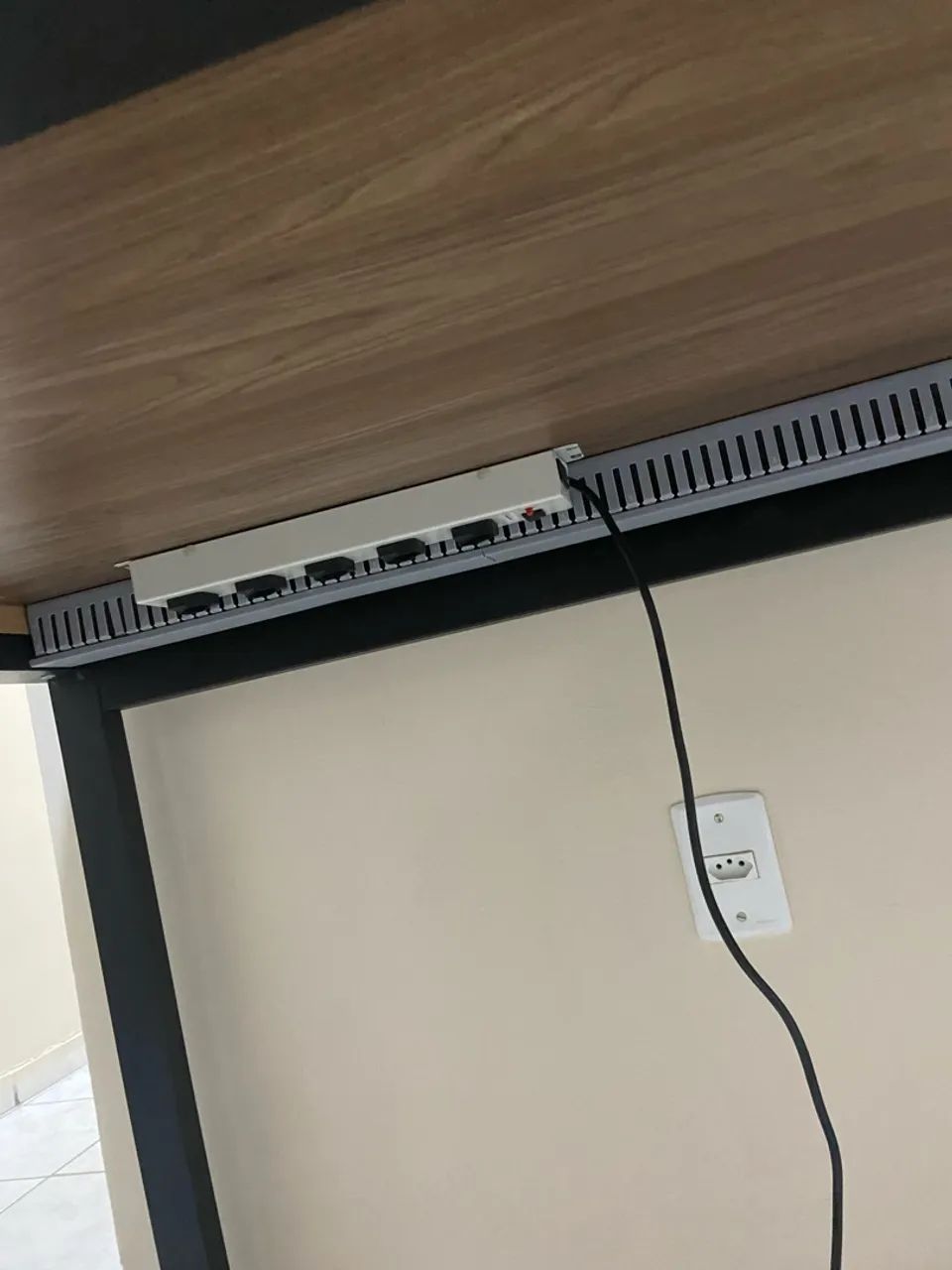 Mesa de escritório 1,90cm - Foto 5