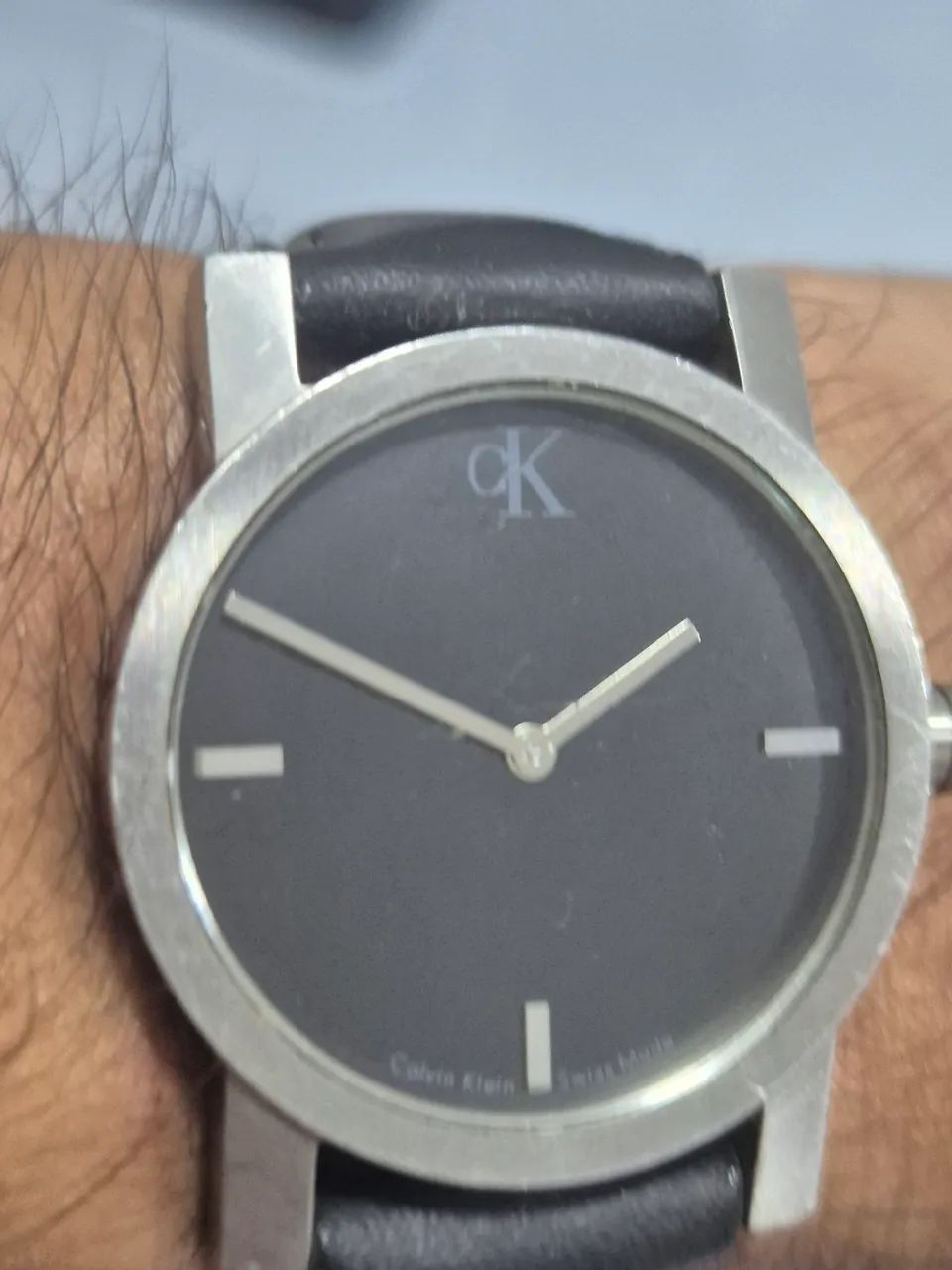 Relógio CALVIN KLEIN  À QUARTZ   -   ÓTIMO ESTADO - Foto 2