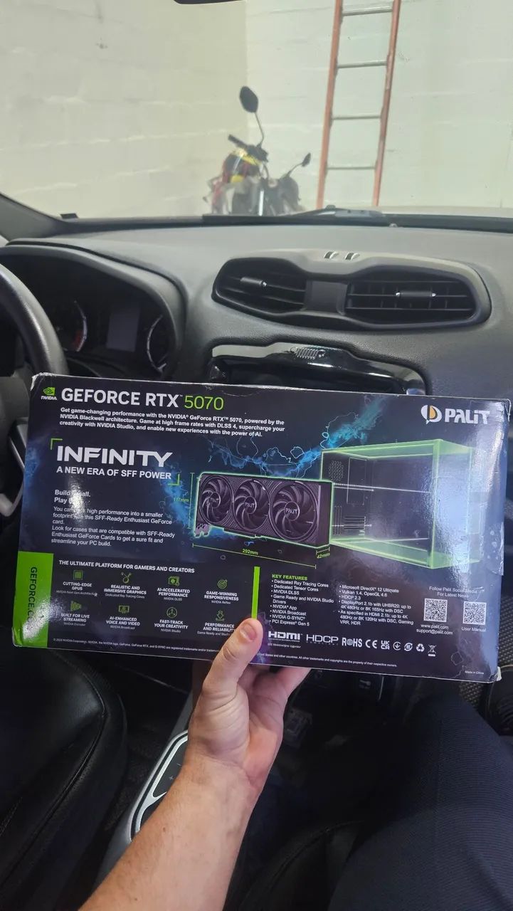 Rtx 5070 palit infinity 3  - Foto 2