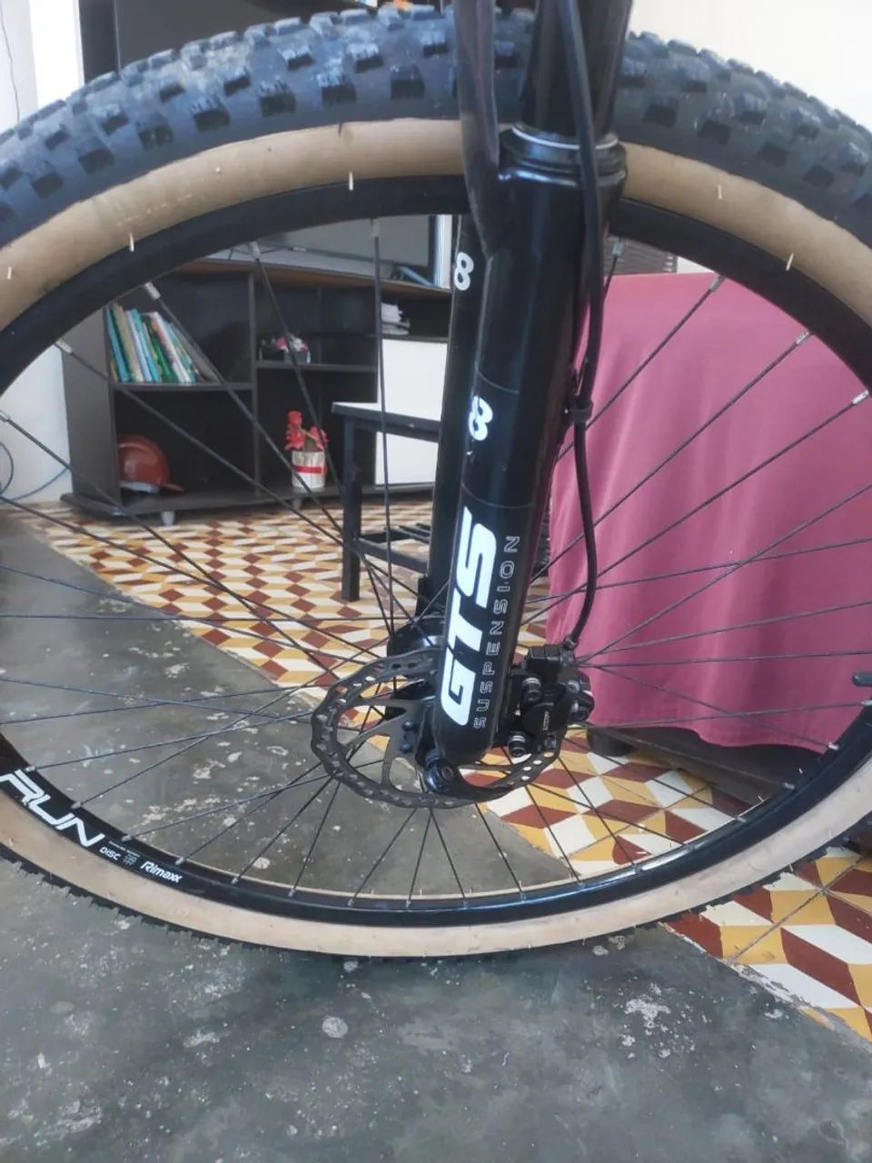 Vendo essa Bicicleta ABSOLUTE Nero 5 com documento  - Foto 2