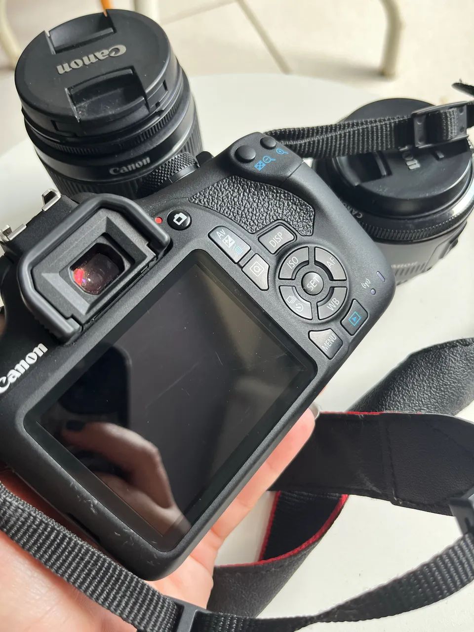 Câmera Canon EOS 2000D - Foto 5